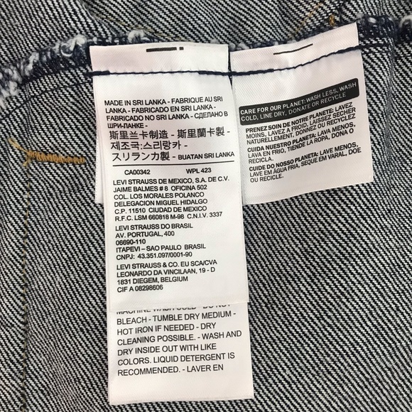 Levis Red Tab Womens Size X-Small XS Blue Flag Logo Trucker Denim Jean Jacket - Picture 8 of 9